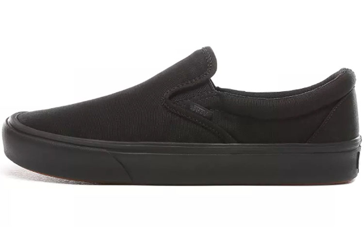 Vans Comfycush Slip on Black