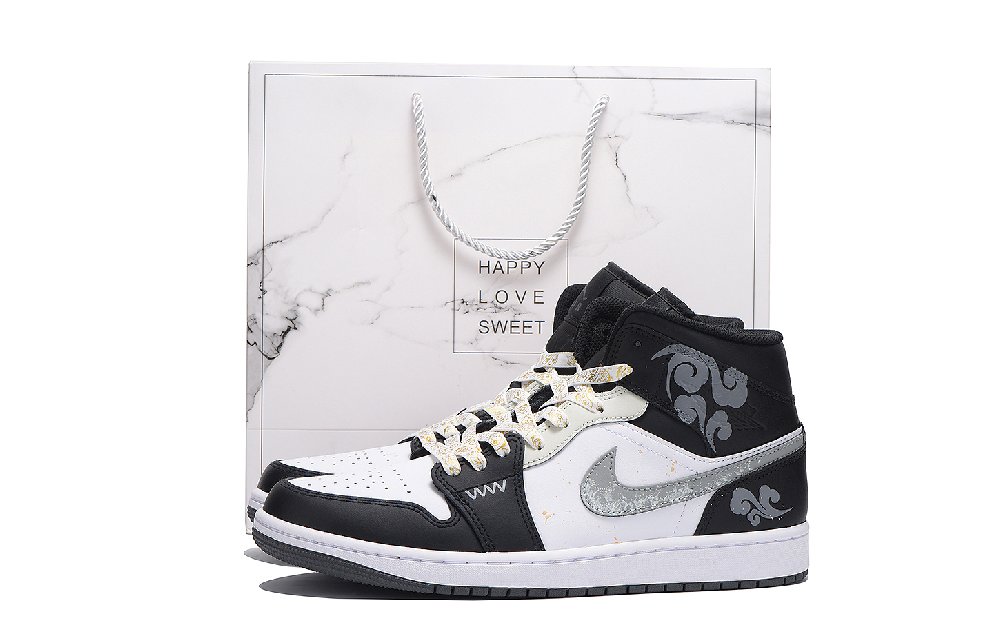 Jordan Air Jordan 1 Anti-Slip And Wear-Resistant Coverage High-Top Vintage Basketball Shoes Unisex Black Gray