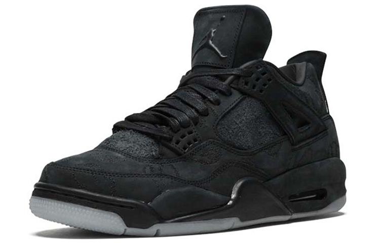 Jordan 4 Retro Kaws Black купить в интернет-магазине Yoocart с быстрой доставкой по России.