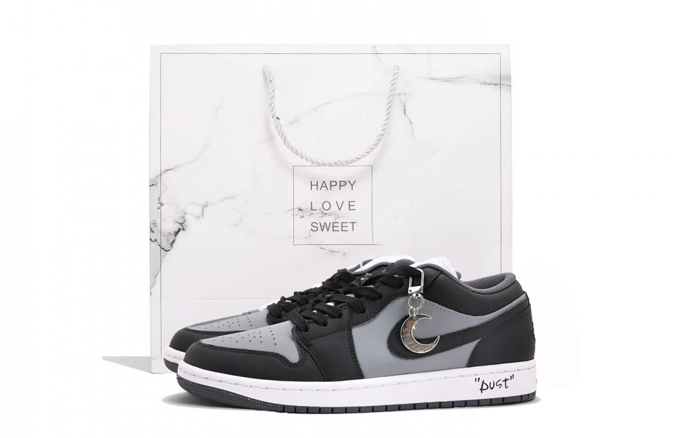 Jordan Air Jordan 1 Abrasion Resistant Coverage Low top Vintage Basketball Shoes Unisex Black Gray