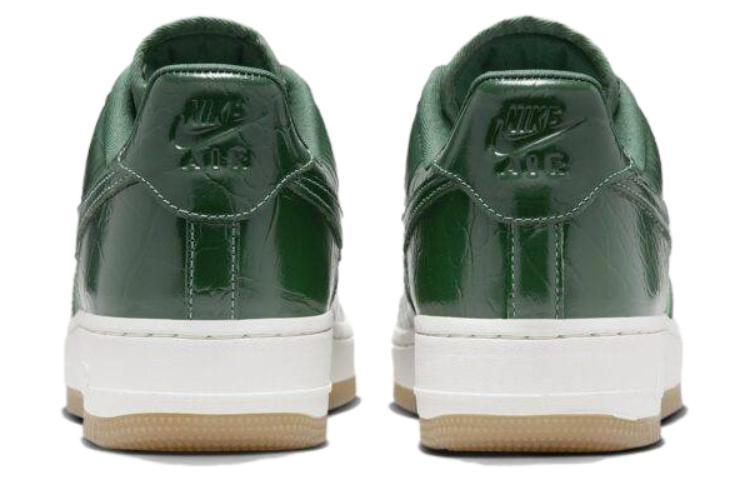 Nike Air Force 1 07 Gorge Green Women's купить в интернет-магазине Yoocart с быстрой доставкой по России.