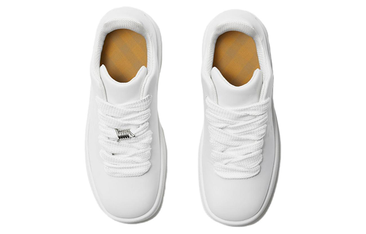 Burberry Box Leather Sneakers купить в интернет-магазине Yoocart с быстрой доставкой по России.