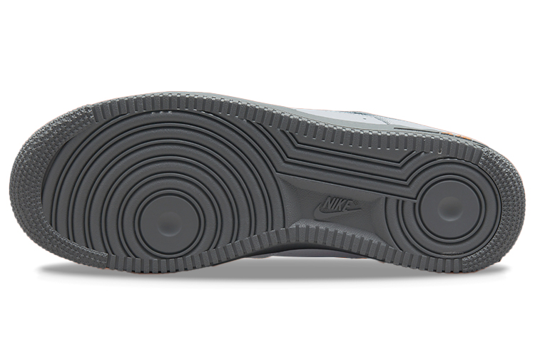 Nike Air Force 1 Low Wolf Grey Kumquat купить в интернет-магазине Yoocart с быстрой доставкой по России.