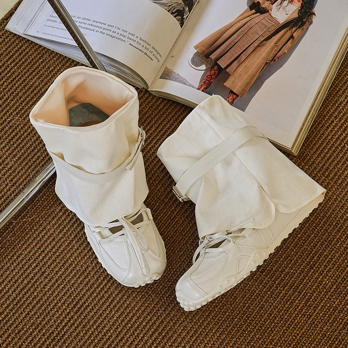 EBLAN Ankle Boots Women's Beige купить в интернет-магазине Yoocart с быстрой доставкой по России.