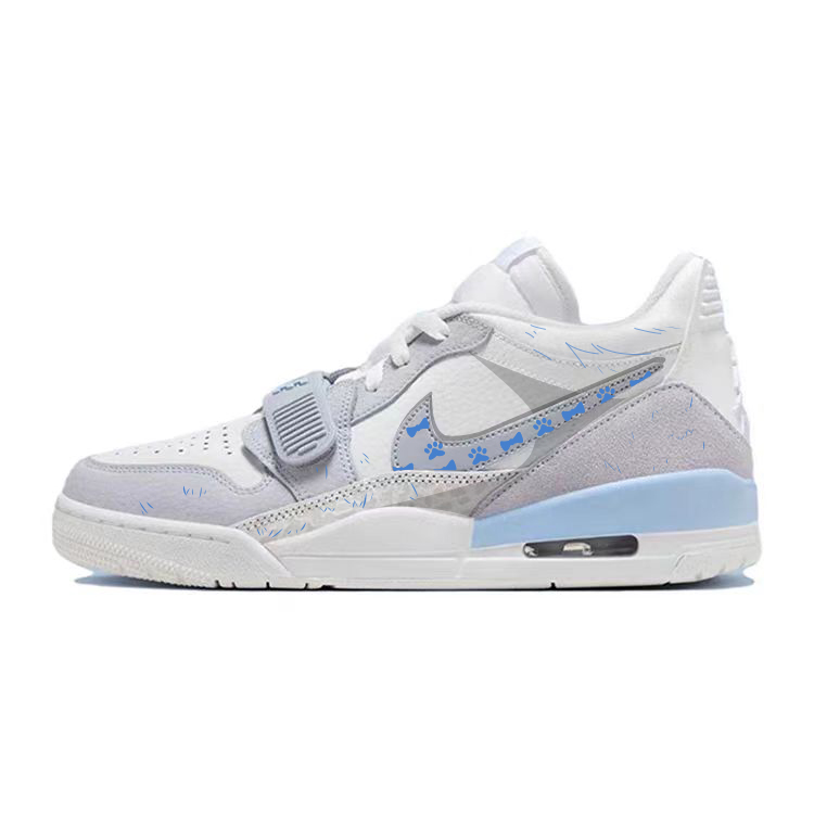 Jordan Air Jordan 1 Vintage Basketball Shoes Men Low Top Gray/White