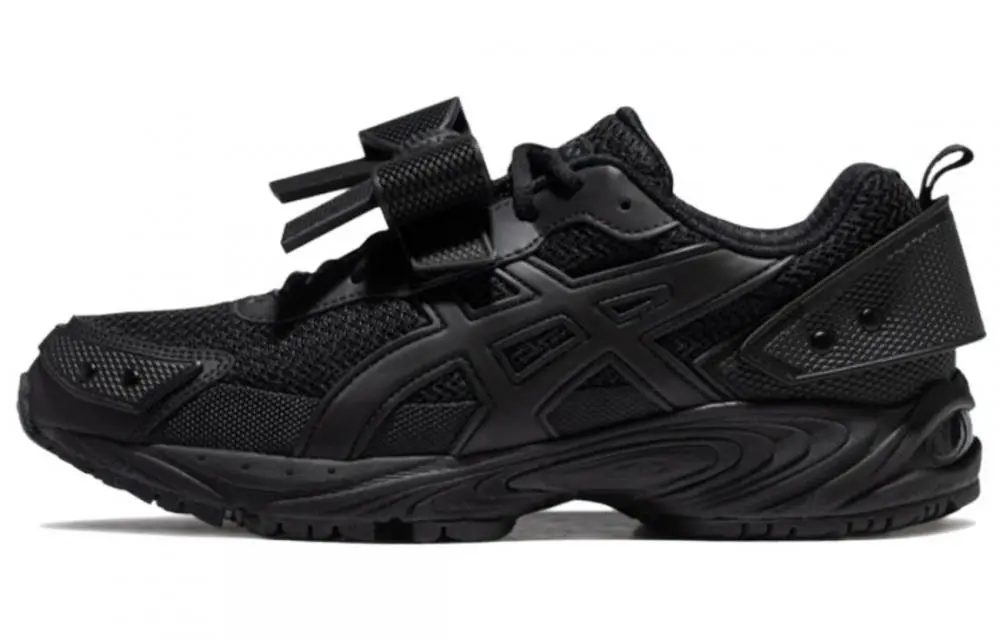 Asics Shushu 'Black'