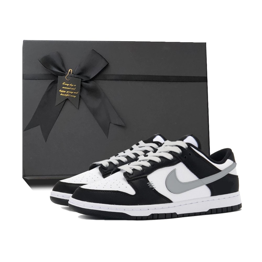 Nike Dunk 'White/Black' Panda Low Top Skateboard Shoes Unisex Black White