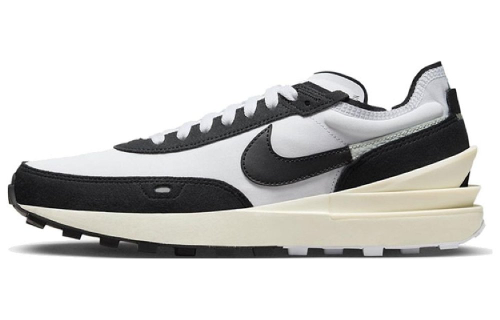Nike Waffle One SE "Panda"