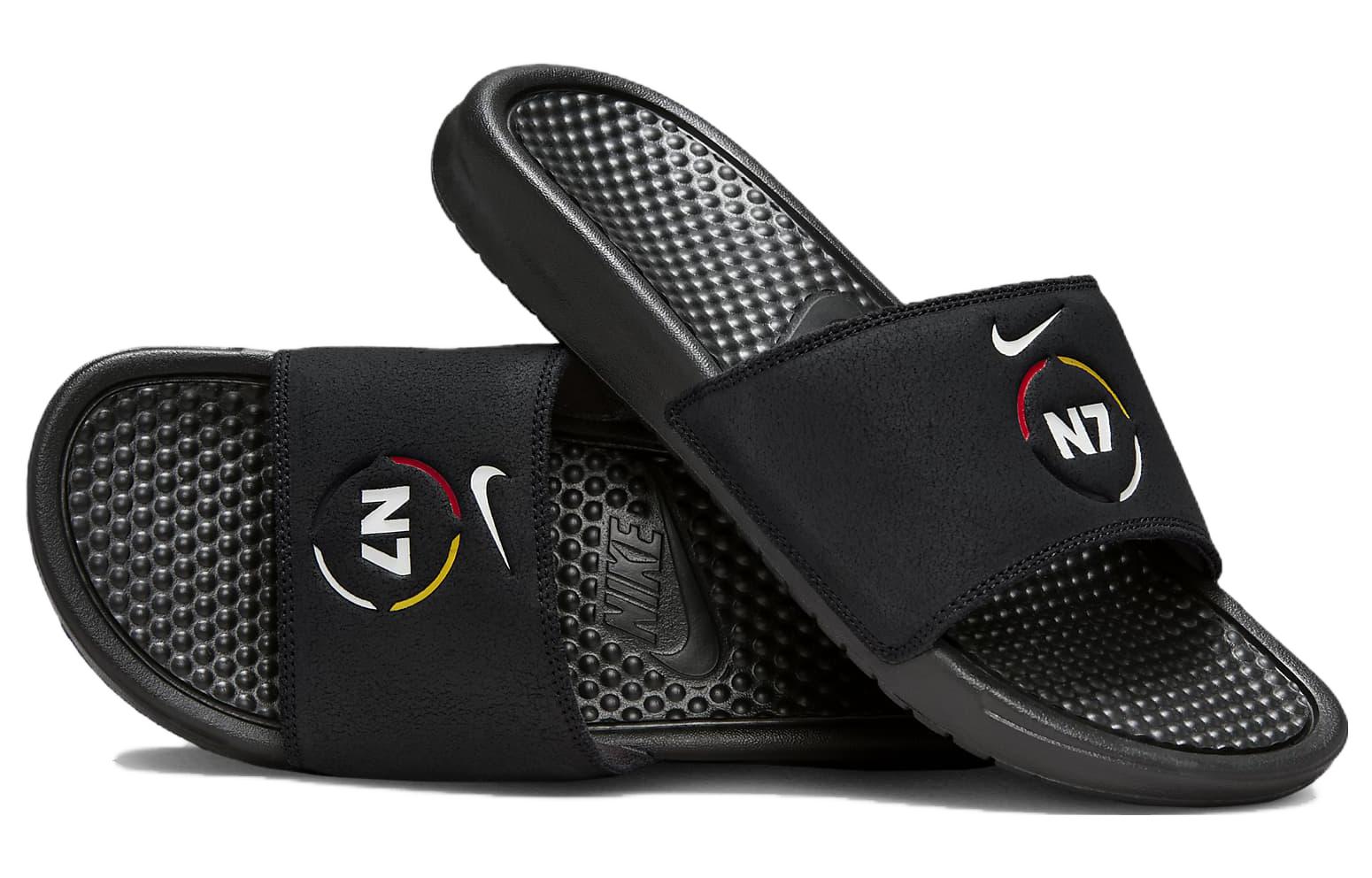 Nike Benassi N7 Slides 'Black'