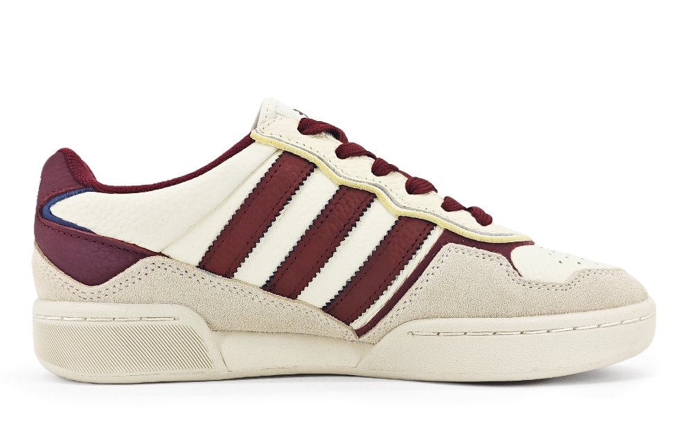 Adidas Originals Courtic Anti-Slip Wear-Resistant Low-Top Skateboard Shoes Unisex Beige Red