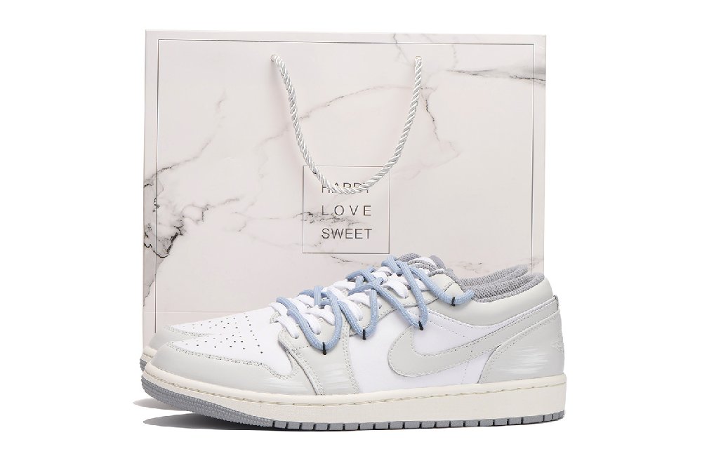Jordan Air Jordan 1 Slip-Resistant Coverage Low-Top Vintage Basketball Shoes Men's Gray White