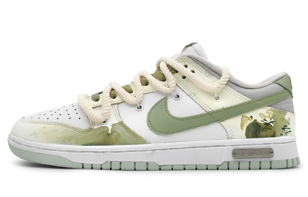 Nike Dunk Anti-Slip And Wear-Resistant Lightweight Low-Top Skateboard Shoes Women's Light Green