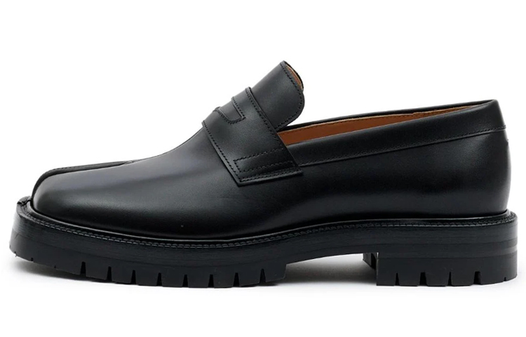 Maison Margiela Round Toe Slip On Loafers