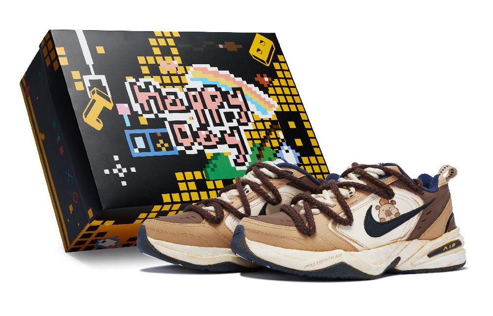 Nike Air Monarch 4 811 Manufacturing Capybara Special Shoe Box Low-Top Chunky Sneakers Unisex Brown