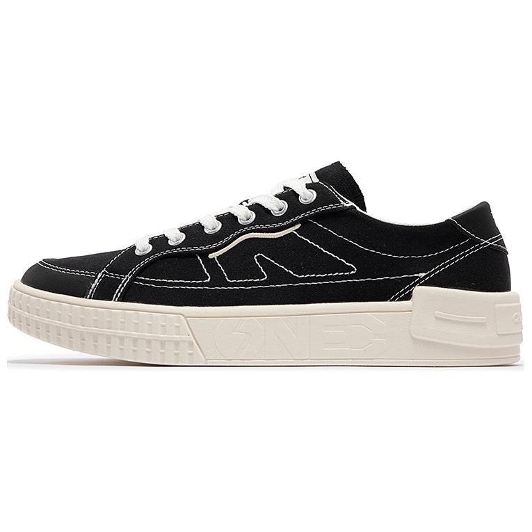 361° Anti Slip Wear Resistant Low Top Skateboard Shoes Men's Black Beige