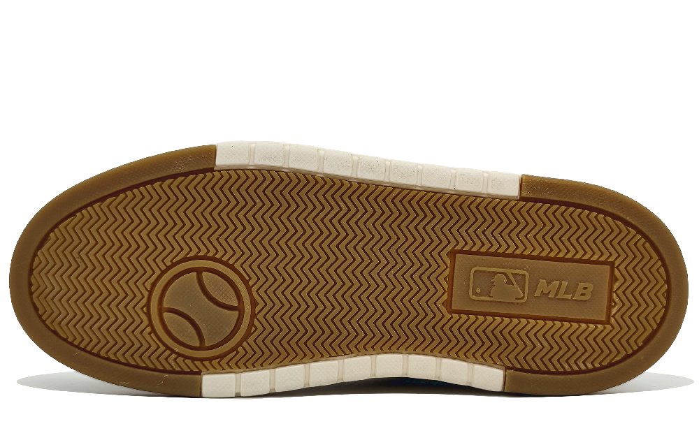 MLB Chunky Liner Anti-Slip And Wear-Resistant Height Increasing Low-Top Skateboard Shoes Unisex Beige White Green