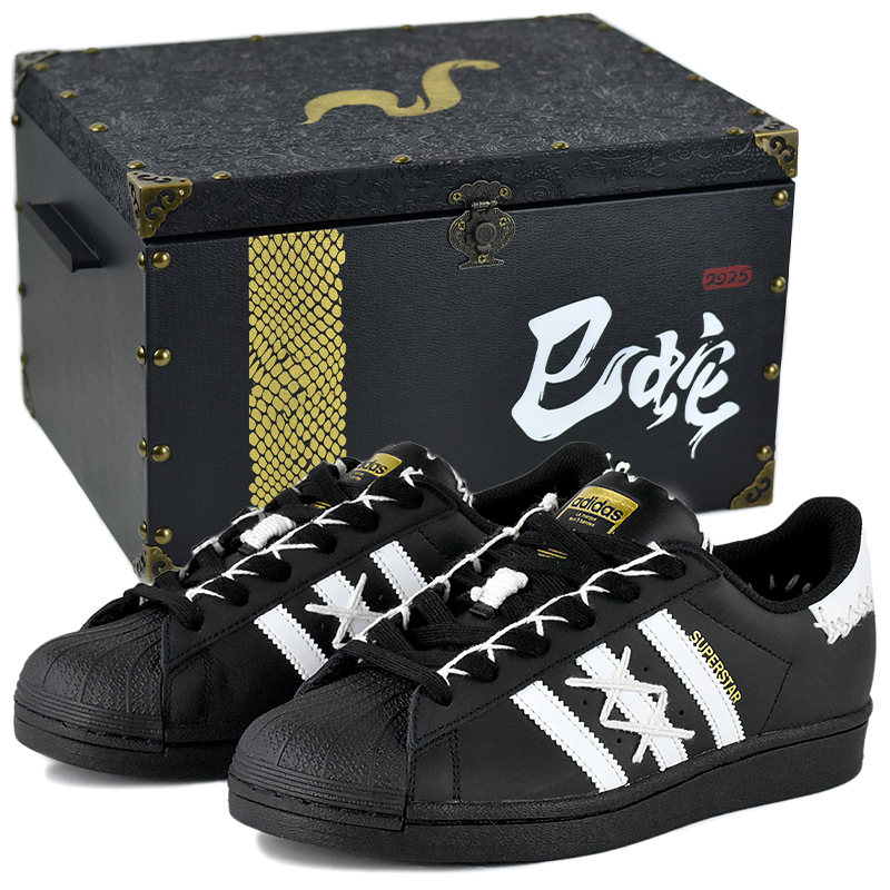 Adidas Originals SUPERSTAR Low Top Skateboard Shoes Unisex Black White купить в интернет-магазине Yoocart с быстрой доставкой по России.