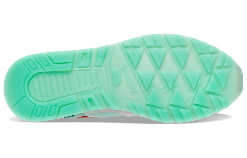 Saucony Shadow 5000 St. Barth Beige Green купить в интернет-магазине Yoocart с быстрой доставкой по России.