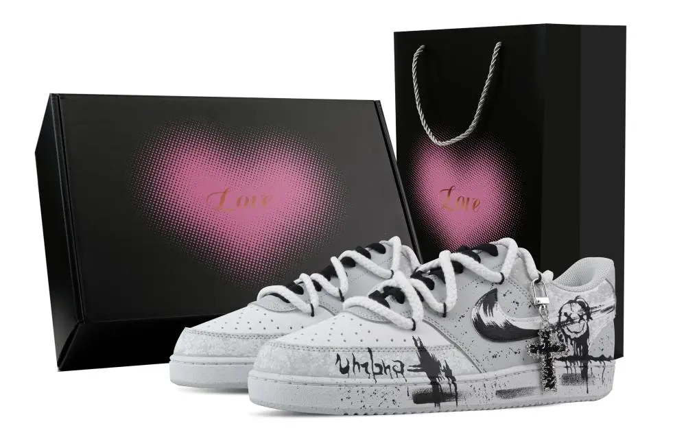 Nike Smiling Face Overflowing, Heart Box Abrasion Resistant Low top Skateboard Shoes Men's