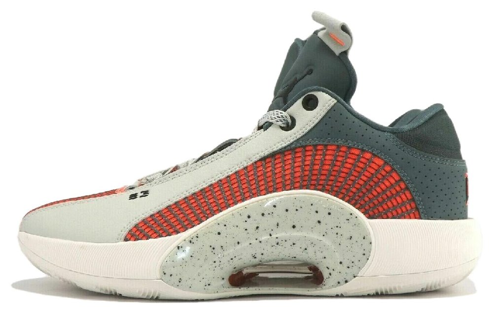 JORDAN Xxxv Low Light Silver Hasta