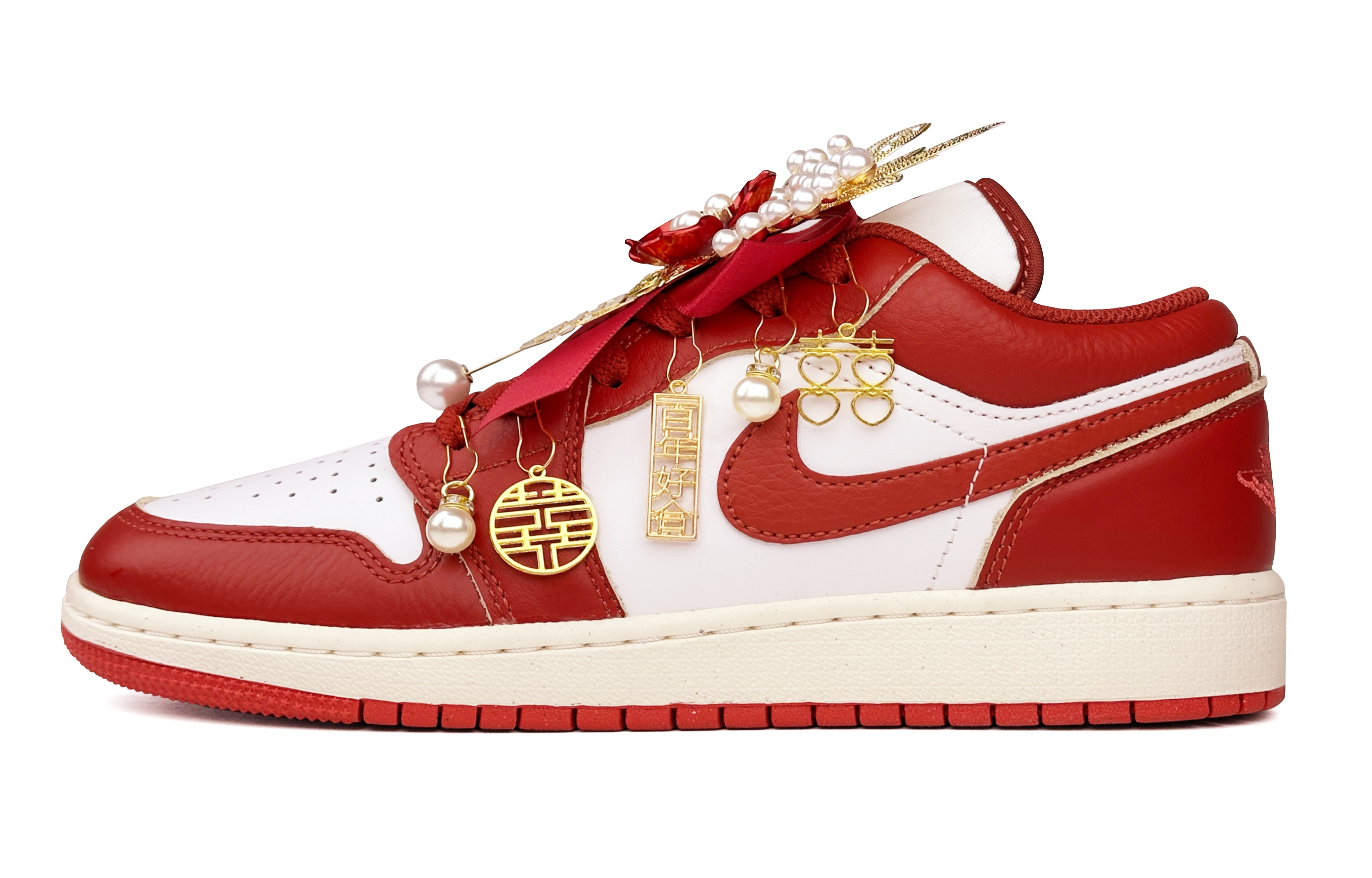 JORDAN Air Jordan 1 Vintage Basketball Shoes Women's Low top Red