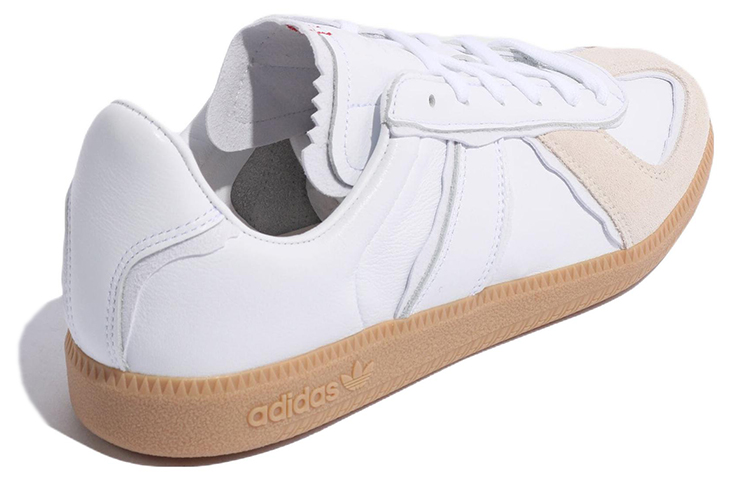 adidas originals BW Army White купить в интернет-магазине Yoocart с быстрой доставкой по России.