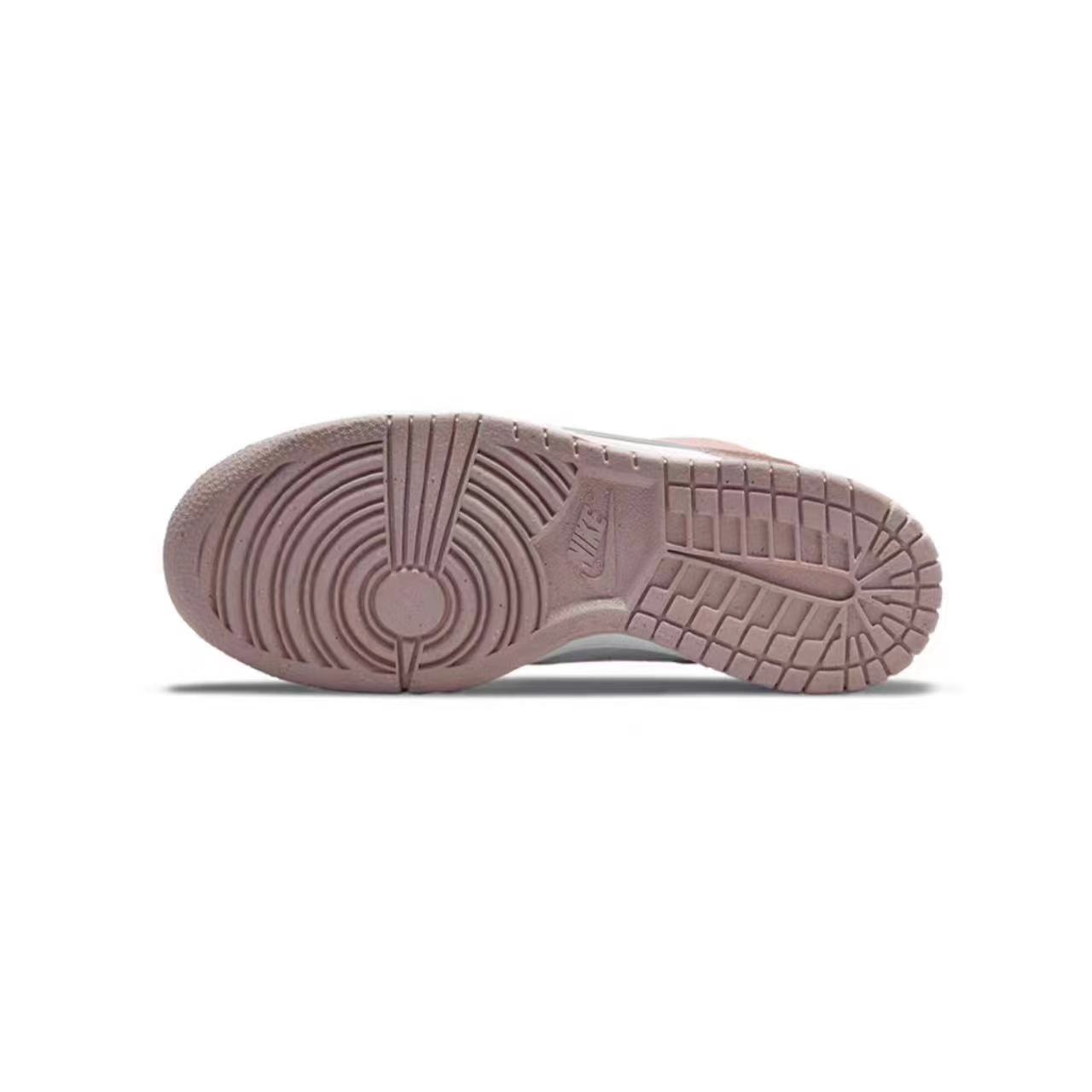 Nike Dunk Low Coverage Anti-Slip And Wear-Resistant Low-Top Skateboard Shoes Women's Pink купить в интернет-магазине Yoocart с быстрой доставкой по России.