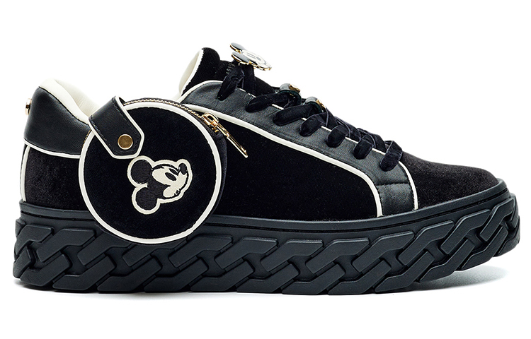 LI NING 1990 Abrasion Resistant Low top Skateboard Shoes Women's Black