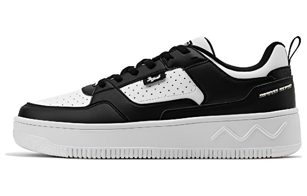361° Anti-Slip Wear-Resistant Low-Top Skateboard Shoes Women's Black White