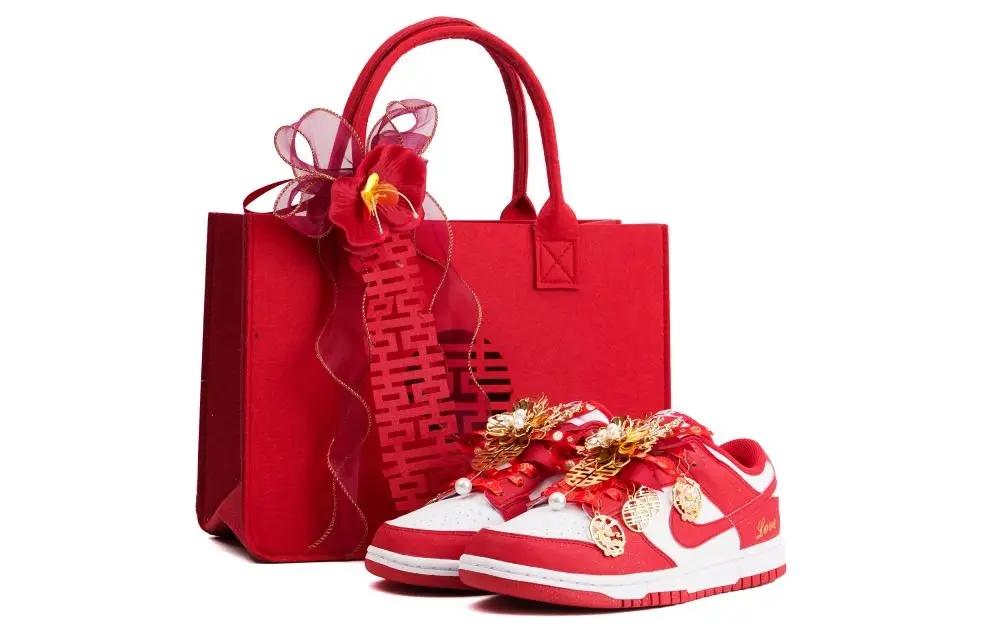 Nike Dunk Impact Resistance And Abrasion Resistant Low top Skateboard Shoes Unisex Red