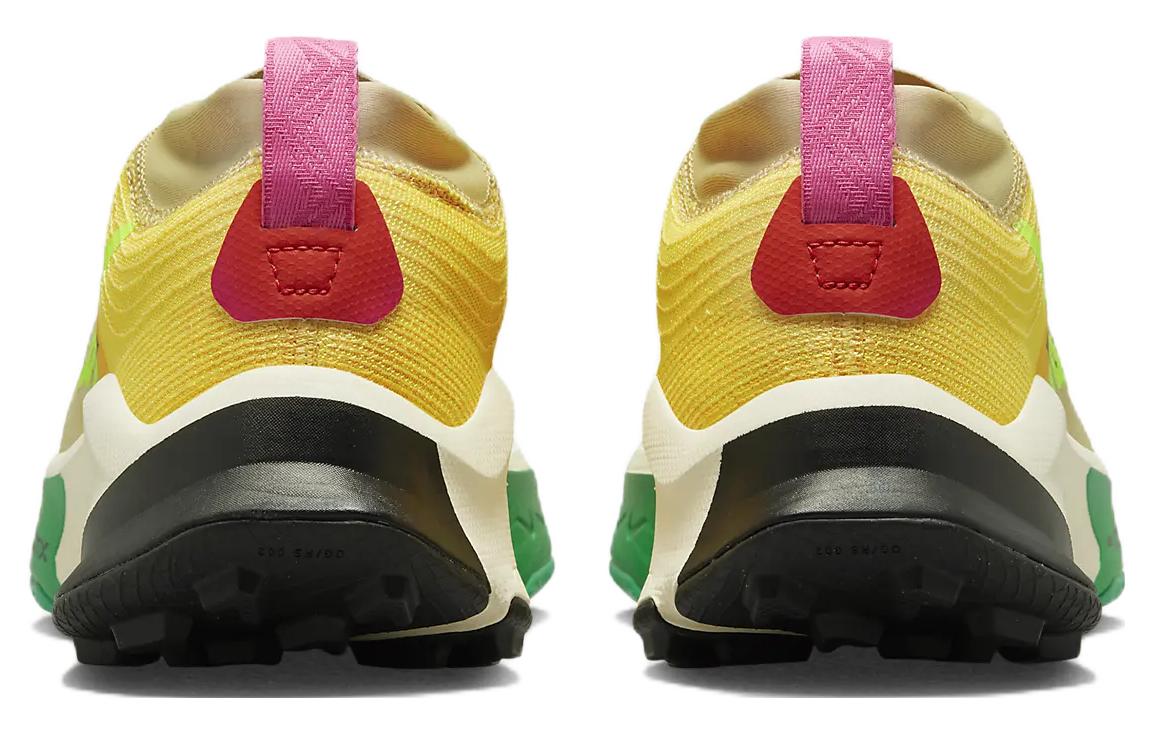Nike ZoomX Zegama Trail 'Team Gold Volt' купить в интернет-магазине Yoocart с быстрой доставкой по России.
