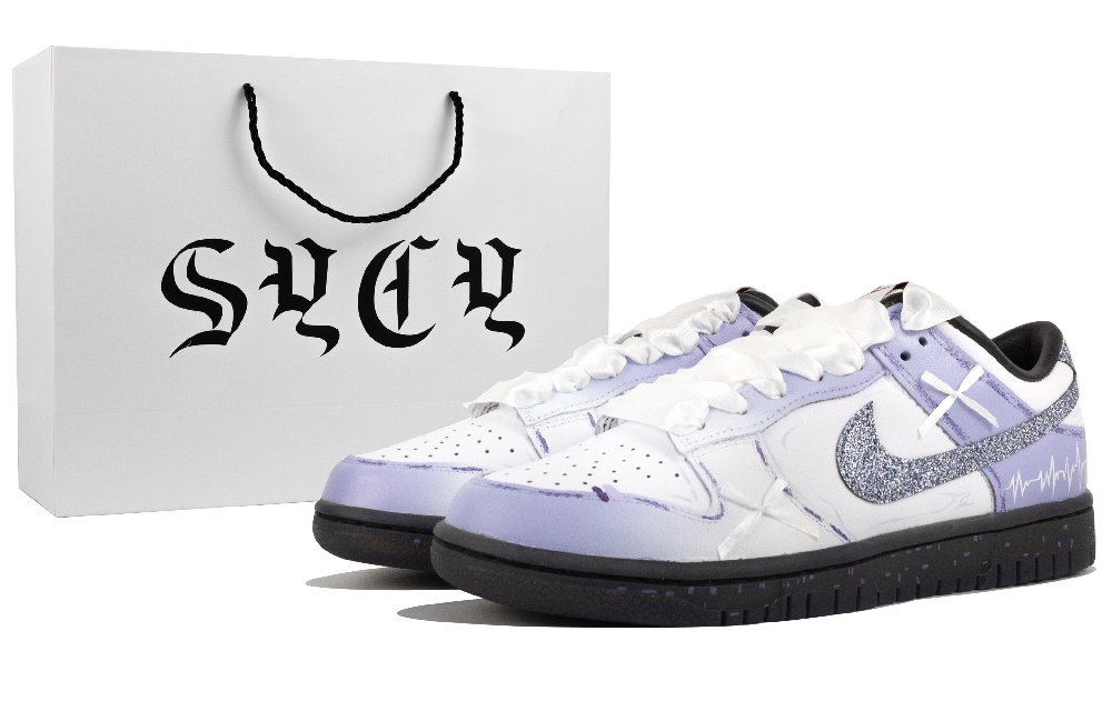 Nike Dunk Skateboard Shoes Women's Low top White/Purple