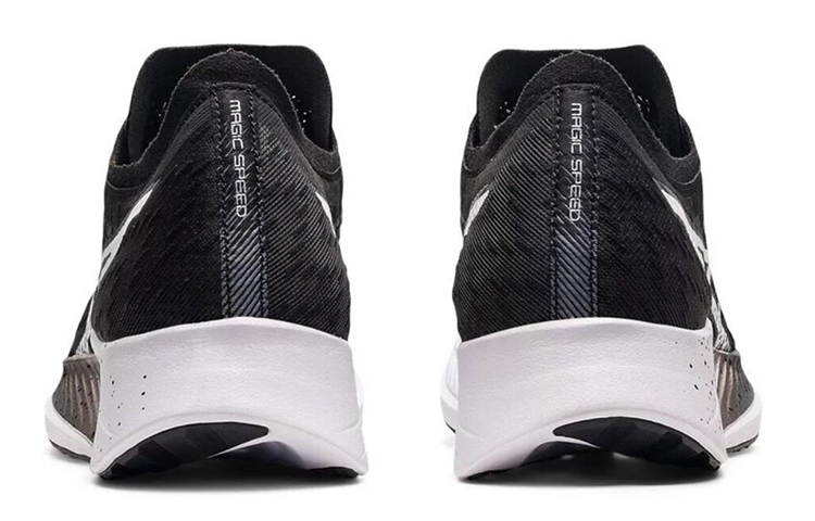 Asics Magic Speed 1,0 Беговые кроссовки Низкие Женские