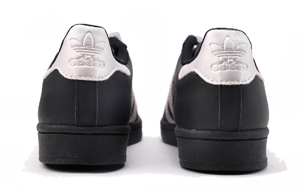 Adidas Originals SUPERSTAR Anti-Slip Wear-Resistant Low-Top Skateboard Shoes Unisex Black