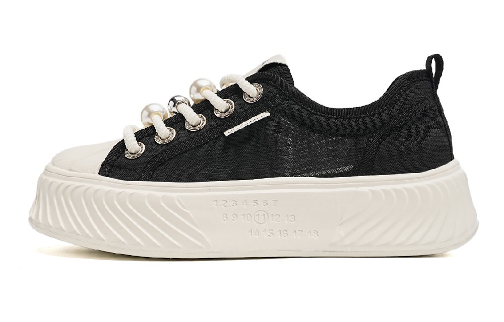 EBLAN Low Top Skateboard Shoes Women's Black