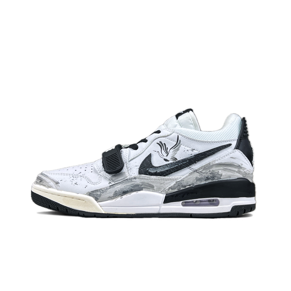 JORDAN Legacy 312 Vintage Basketball Shoes Men Mid Top White/Black/Gray