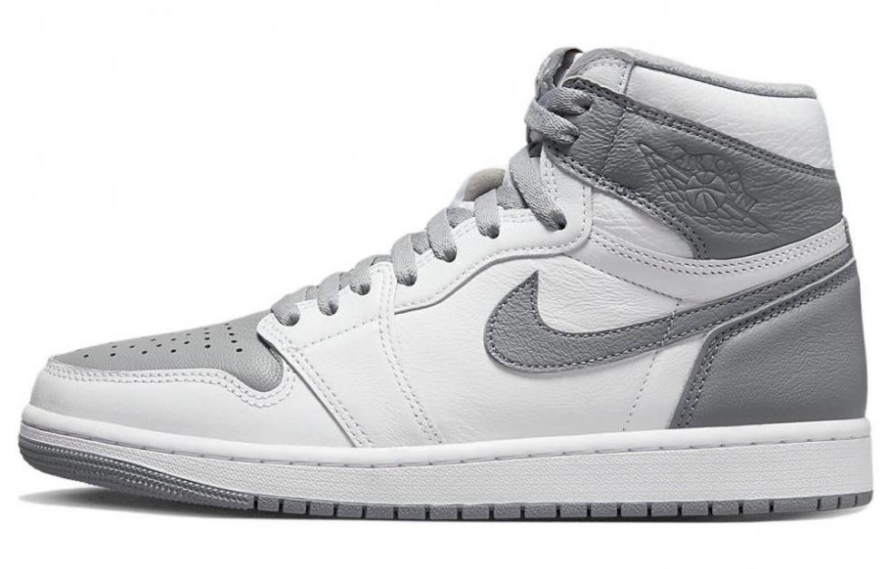 Jordan 1 Retro High Og Stealth