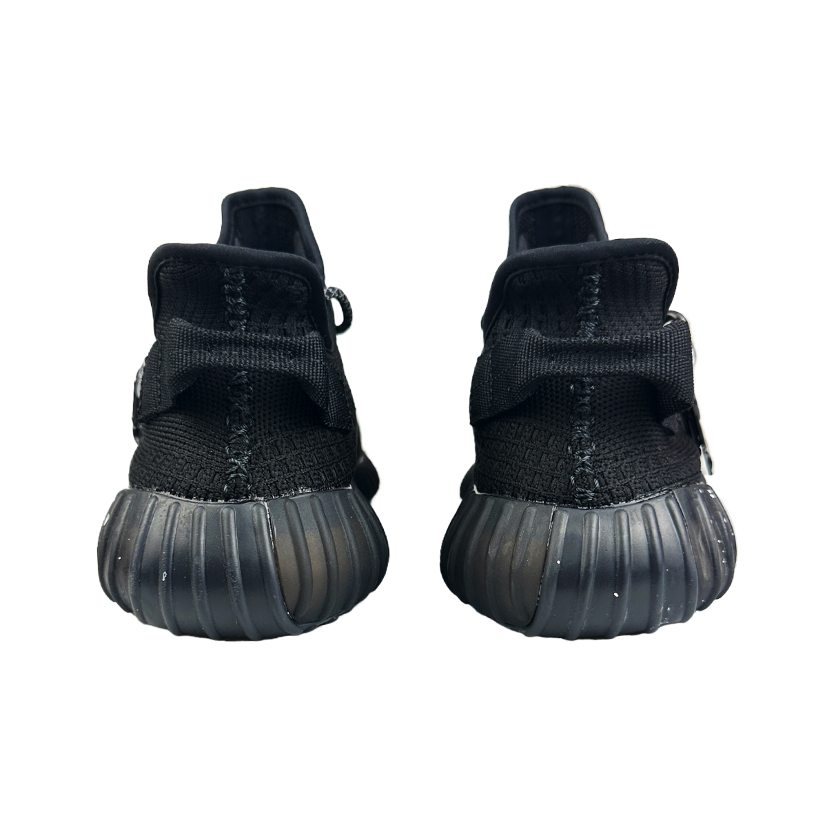 Adidas Originals Yeezy Boost 350 V2 Low Top Casual Shoes Unisex Black купить в интернет-магазине Yoocart с быстрой доставкой по России.