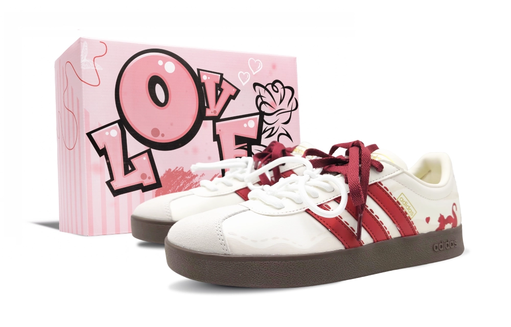 Adidas Vl Court Classic Meowth Love Abrasion Resistant Low top Skateboard Shoes Women's White Red