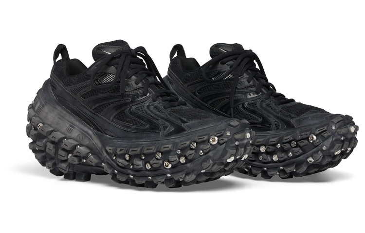 Balenciaga Bouncer Defender Screw Sneakers 'Worn Out Black' купить в интернет-магазине Yoocart с быстрой доставкой по России.