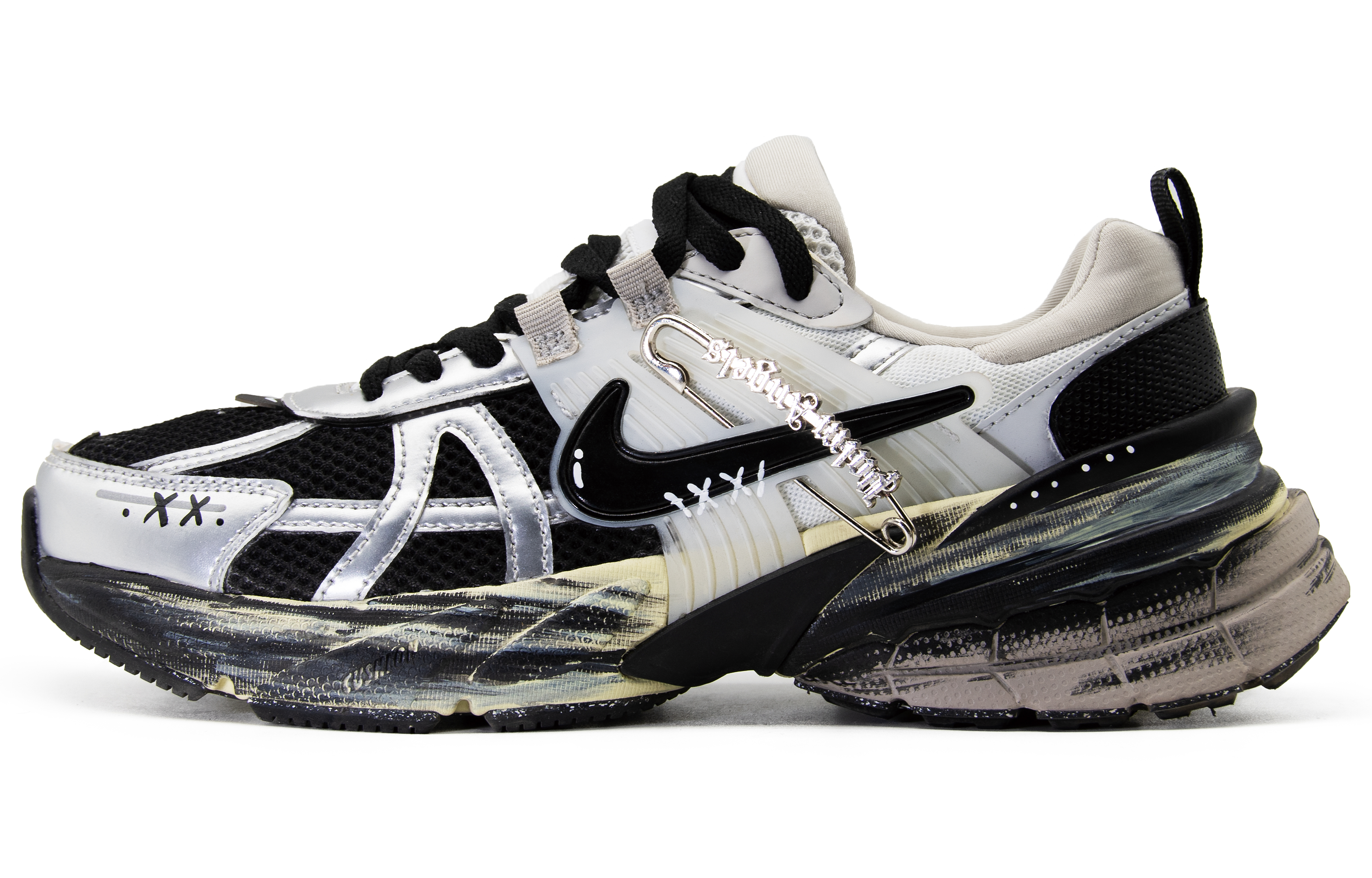 Nike V2K Run Cushioning, Slip Resistant, And Abrasion Resistant Low Top Casual Running Shoes Women's Black Silver купить в интернет-магазине Yoocart с быстрой доставкой по России.