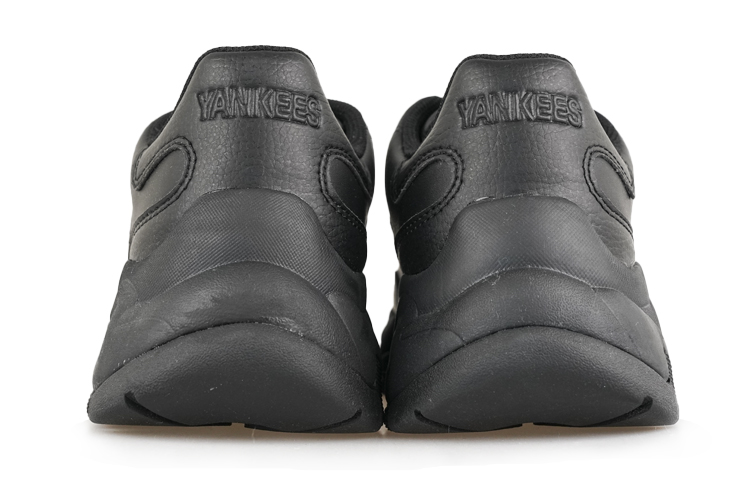 MLB Big Ball Chunky Cushioning, Slip Resistant, Lightweight, Height Enhancing Low Top Chunky Sneakers Unisex Black купить в интернет-магазине Yoocart с быстрой доставкой по России.
