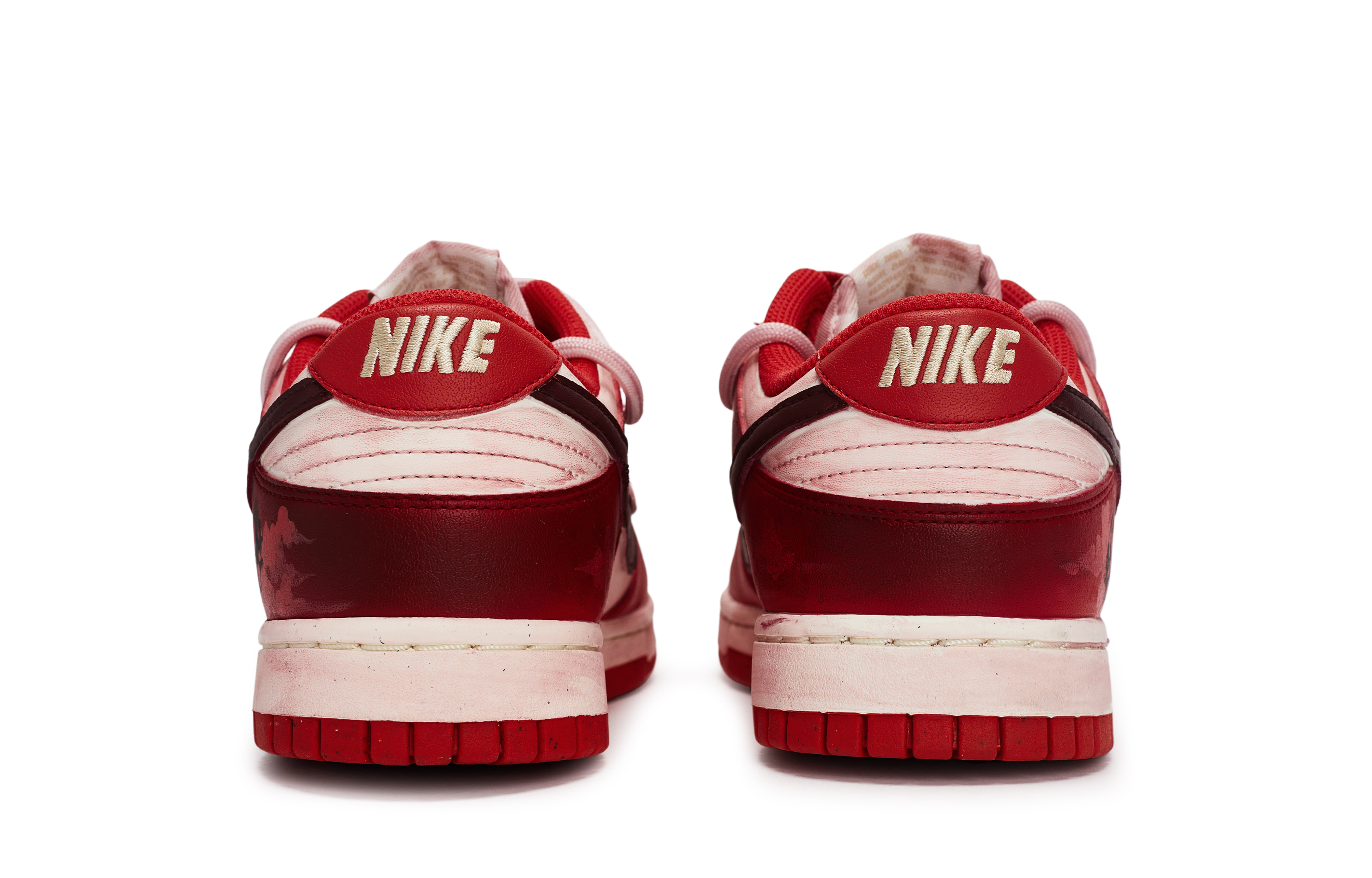 Nike Dunk Skateboard Shoes Women's Low Top Beige/Red купить в интернет-магазине Yoocart с быстрой доставкой по России.