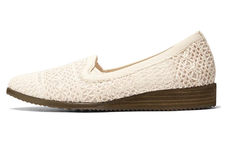 Skechers Modern Comfort Cushioning And Breathable Low Top Casual Shoes Women's Beige
