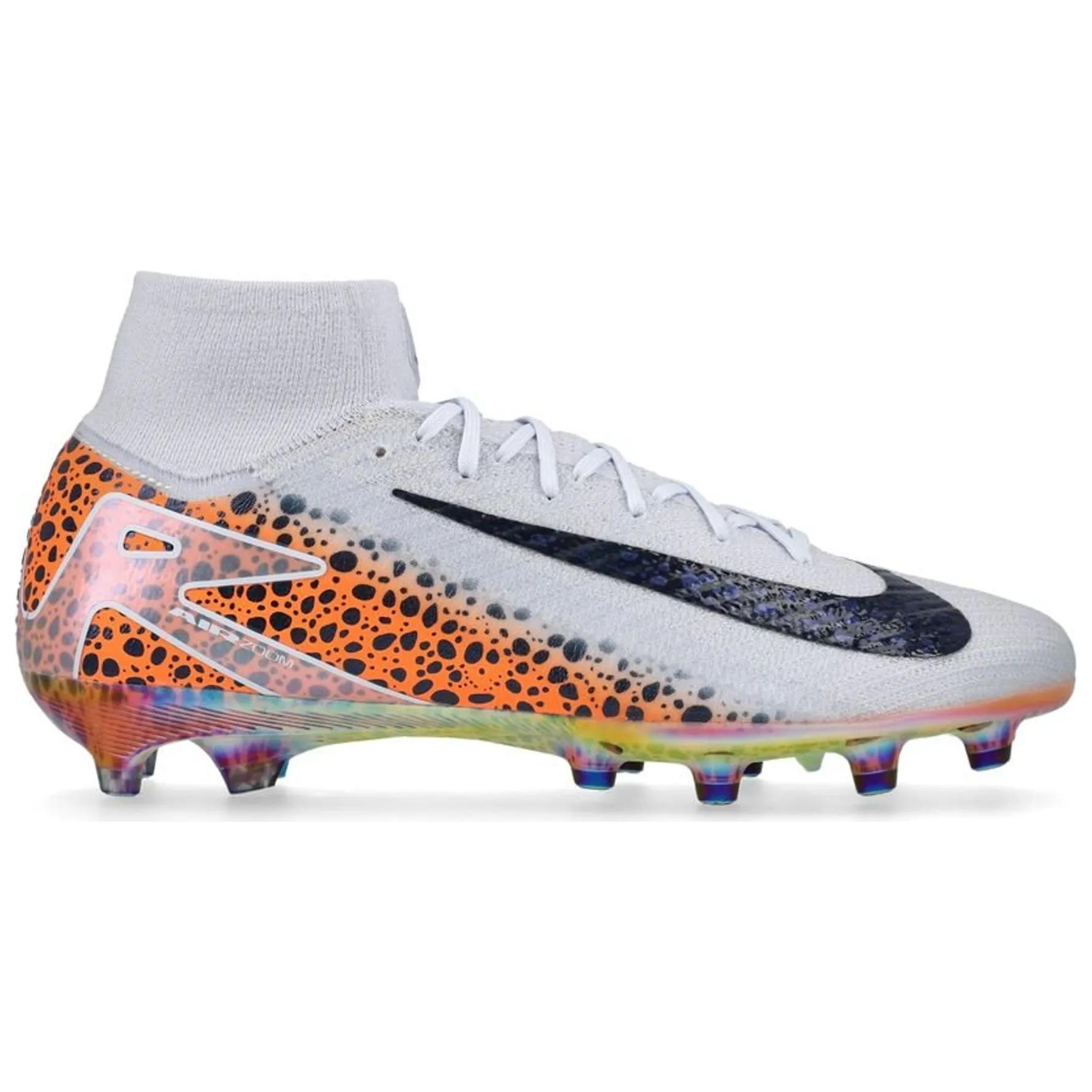 Nike Anti Slip Wear Resistant Soccer Shoes Men's White Orange купить в интернет-магазине Yoocart с быстрой доставкой по России.