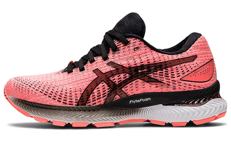 Asics Беговые кроссовки с низким верхом для женщин