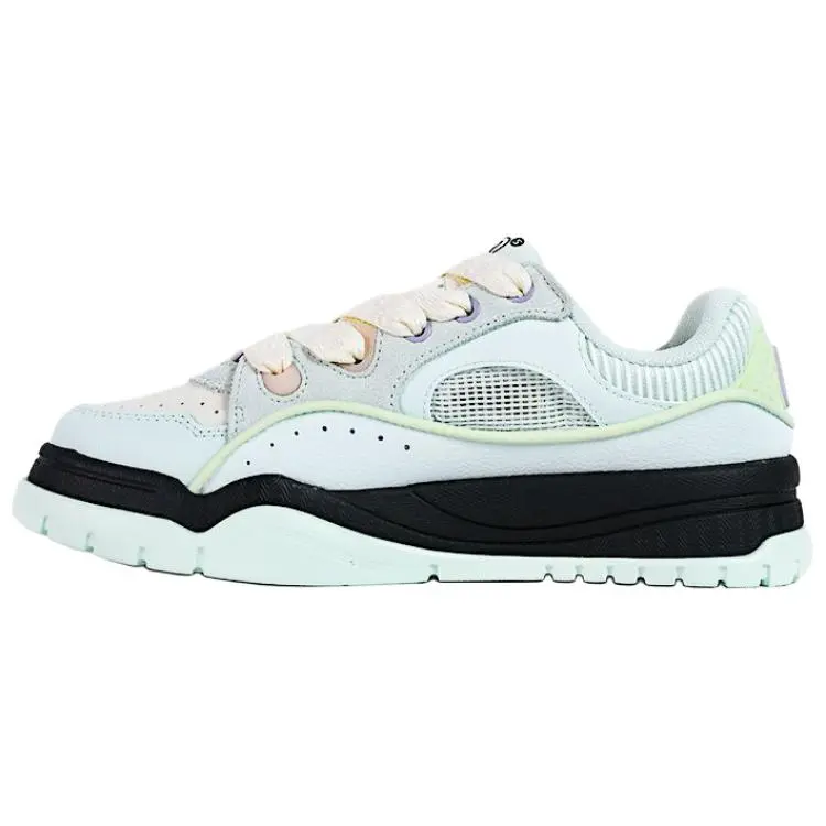 LiNing Slip Resistant Abrasion Resistant Low top Skateboard Shoes Women's Sand Ice Blue