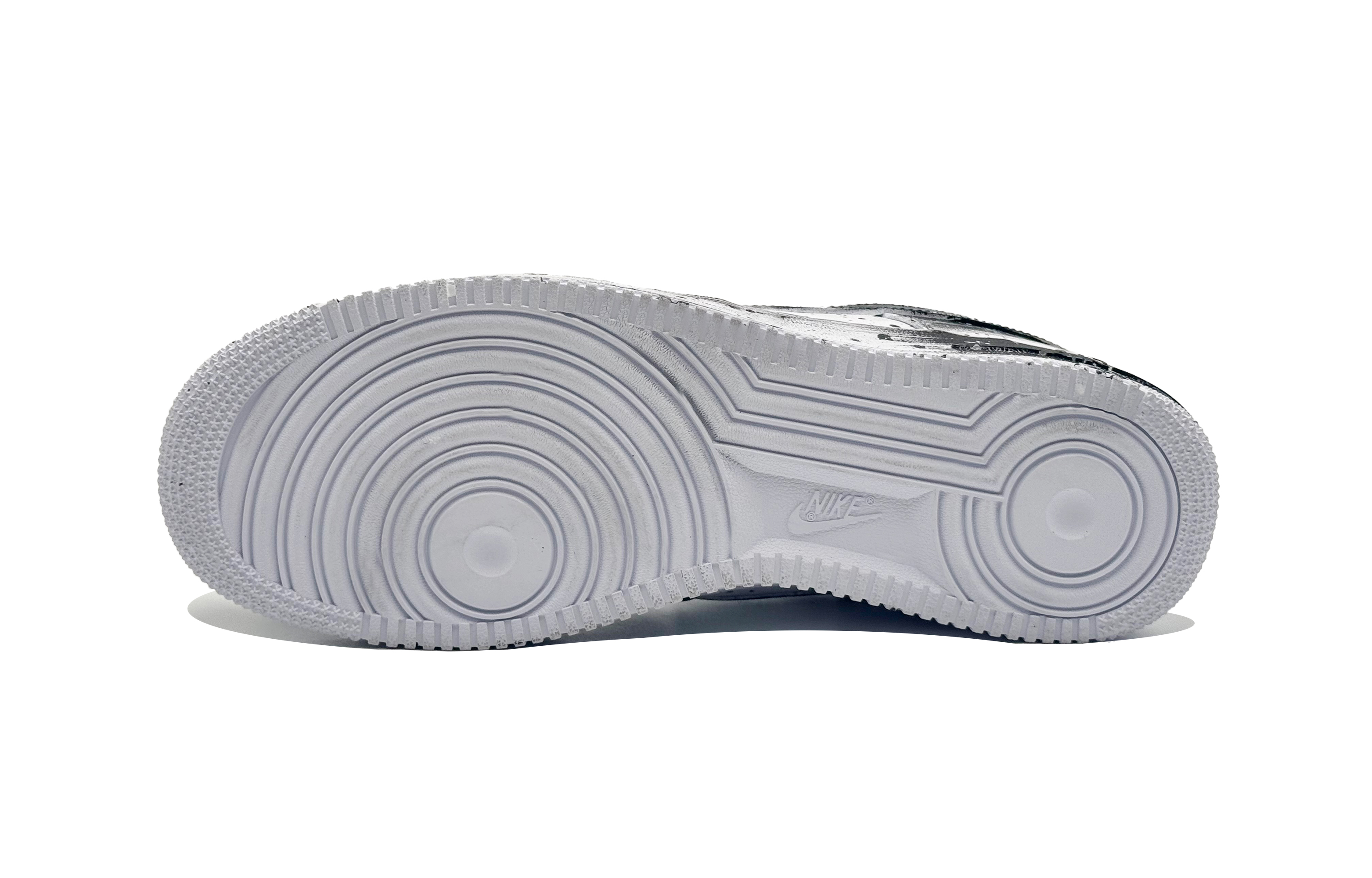 Nike Air Force 1 Street Artistic Low Top Skateboard Shoes Men's Black White купить в интернет-магазине Yoocart с быстрой доставкой по России.