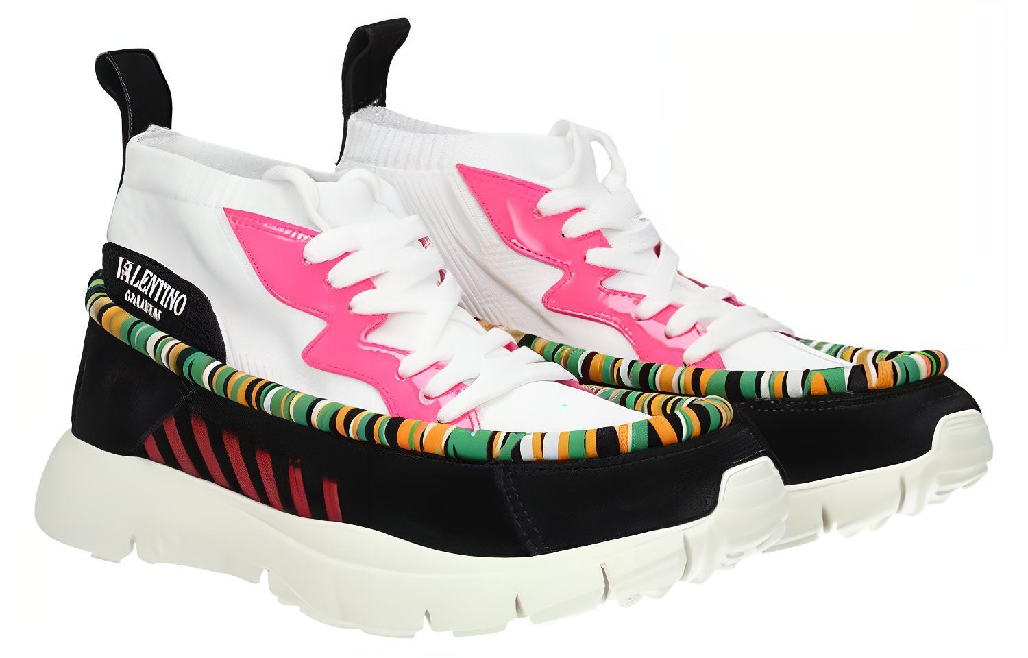 Valentino Low top Casual Shoes Men's Black White купить в интернет-магазине Yoocart с быстрой доставкой по России.