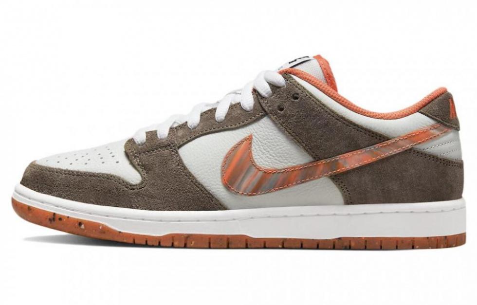 Nike Sb Dunk Low Crushed D.C.